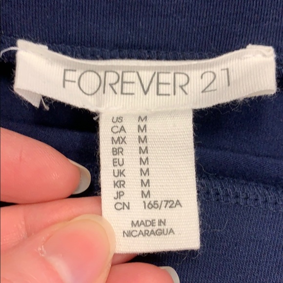 Forever 21 Sz M navy blue skirt - Picture 2 of 4